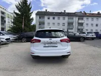 Gebraucht Ford Focus Cool & Connect 120 PS (88 kW) 2020 Frozen white Kombi