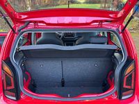 Gebraucht VW up! 60 PS (44 kW) 2018 Rot Kleinwagen