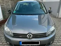 Gebraucht VW Golf VI Style 89 PS (65 kW) 2011 Grau Kleinwagen