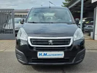 Gebraucht Peugeot TePee Active 99 PS (72 kW) 2017 Schwarz Van / Kleinbus