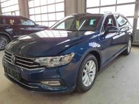 Gebraucht VW Passat Business 150 PS (110 kW) 2023 Aquamarine blue metallic Kombi