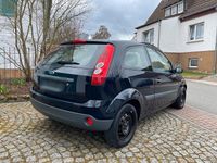 Gebraucht Ford Fiesta 75 PS (55 kW) 2006 Blau Kleinwagen
