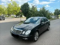 Gebraucht Mercedes E320 Avantgarde 224 PS (164 kW) 2006 Schwarz Limousine