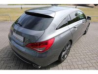 Gebraucht Mercedes CLA200 Shooting Brake Urban 156 PS (114 kW) 2016 Grau Kombi