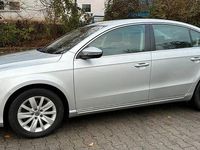 Gebraucht VW Passat Comfortline 122 PS (89 kW) 2012 Silber Limousine