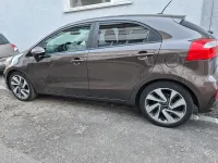 Gebraucht Kia Rio 109 PS (80 kW) 2016 Braun Kleinwagen