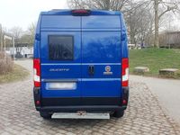 Gebraucht Fiat Ducato 131 PS (96 kW) 2018 Blau Van