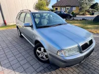Gebraucht Skoda Octavia 90 PS (66 kW) 2002 Blau Kombi