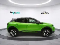 Usata Opel Mokka 136 CV (100 kW) 2024 Verde SUV