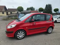 Gebraucht Peugeot 1007 Premium 73 PS (53 kW) 2005 Rot Van / Kleinbus
