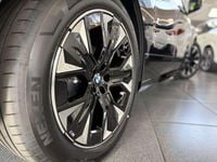 Neu BMW iX 300 kW (408 PS) 2025 M carbonschwarz SUV