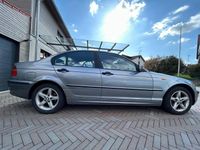 Gebraucht BMW 318 143 PS (105 kW) 2004 Grau Limousine