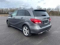 Gebraucht Mercedes B200 136 PS (100 kW) 2016 Grau Van / Kleinbus