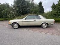 Gebraucht Mercedes 230 136 PS (100 kW) 1981 Andere farben Coupé