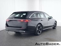 Gebraucht Mercedes E220 Advanced 197 PS (144 kW) 2024 197 lack obsidianschwarz Kombi