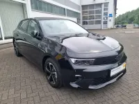 Gebraucht Opel Astra 131 PS (96 kW) 2024 Schwarz Kleinwagen