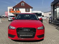 Gebraucht Audi A3 Attraction 179 PS (131 kW) 2015 Rot Kleinwagen