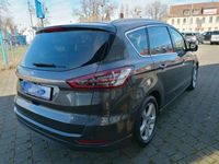 Gebraucht Ford S-MAX Titanium 160 PS (117 kW) 2015 Grau Van / Kleinbus