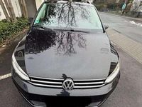 Gebraucht VW Touran Highline 150 PS (110 kW) 2017 Schwarz Van / Kleinbus