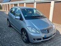 Gebraucht Mercedes A200 140 PS (102 kW) 2010 Silber Limousine