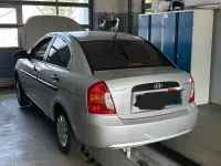 Gebraucht Hyundai Accent 97 PS (71 kW) 2009 Grau Limousine