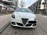 Gebraucht Alfa Romeo Giulietta Turismo 170 PS (125 kW) 2013 Weiß Kleinwagen