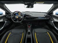 Gebraucht Ferrari 296 829 PS (609 kW) 2022 Blau Coupé