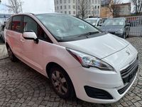 Gebraucht Peugeot 5008 Access 120 PS (88 kW) 2015 Weiß Van / Kleinbus