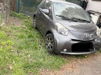 Gebraucht Toyota iQ 98 PS (72 kW) 2010 Grau Kleinwagen