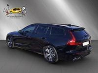 Gebraucht Volvo V60 R-Design 310 PS (228 kW) 2019 Black solid Kombi