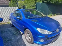 Gebraucht Peugeot 206 CC Tendance 109 PS (80 kW) 2003 Other Cabrio