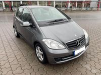 Gebraucht Mercedes A160 82 PS (60 kW) 2012 Grau Van / Kleinbus