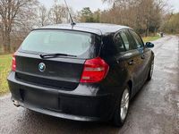 Gebraucht BMW 118 143 PS (105 kW) 2008 Schwarz Kleinwagen