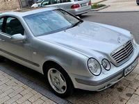 Gebraucht Mercedes CLK320 Elegance 218 PS (160 kW) 1999 Silber Coupé