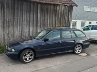 Gebraucht BMW 523 Basis 170 PS (125 kW) 2000 Blau Kombi