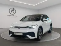 Gebraucht VW ID.5 Pro Performance 150 kW (204 PS) 2023 Gletscherweiß metallic/schwarz (metallic) SUV