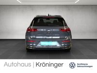 gebraucht VW Golf VIII ACTIVE 1.5 TSI AHK DiscoverMedia LED+ ACC RearView SideAssist AppConne