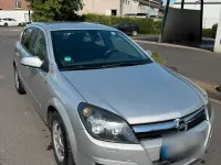 Gebraucht Opel Astra 105 PS (77 kW) 2004 Silber Kleinwagen