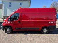 Gebraucht Fiat Ducato 148 PS (108 kW) 2018 Rot Van