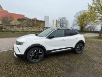 Gebraucht Opel Mokka-e Ultimate 100 kW (136 PS) 2021 Weiß SUV