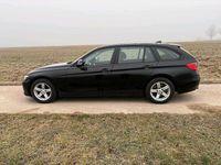 Gebraucht BMW 318 143 PS (105 kW) 2013 Schwarz Kombi