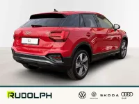 Neu Audi Q2 Advanced Plus 150 PS (110 kW) 2026 Rot SUV