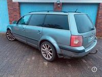 Usata VW Passat 130 CV (95 kW) 2004 Argento Berlina