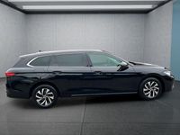 Neu VW Passat 150 PS (110 kW) 2025 Schwarz Kombi