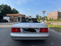 Gebraucht Mercedes SL320 231 PS (169 kW) 1997 Silber Cabrio