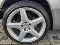 Gebraucht Mercedes E200 75 PS (55 kW) 1994 Grau Limousine