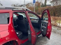 Gebraucht Dacia Duster 131 PS (96 kW) 2021 Rot SUV