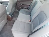 Gebraucht VW Passat Active 190 PS (139 kW) 2015 Schwarz metallic Limousine