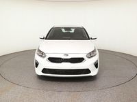 Używany Kia Ceed Edition 7 101 KM (74 kW) 2021 Biały Hatchback