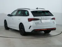 Gebraucht Skoda Octavia RS 200 PS (147 kW) 2024 Weiß Limousine